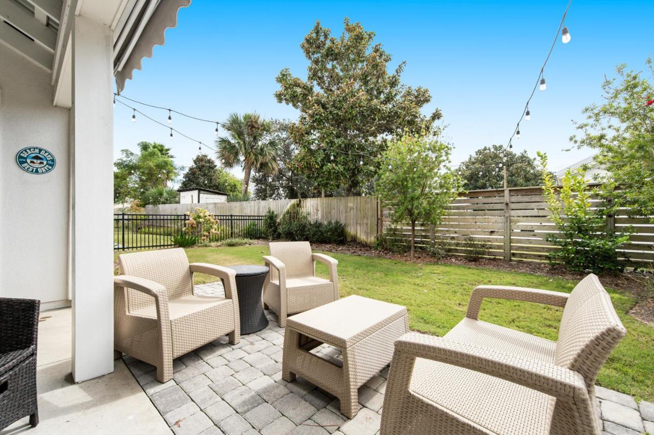 Holiday home Coastal Castaway